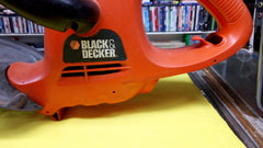 BLACK & DECKER 18" HEDGE TRIMMERS