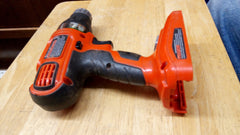 BLACK AND DECKER DRILL