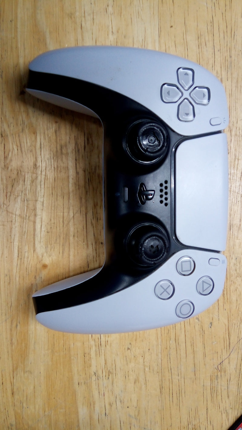 PS5 CONTROLLER