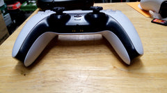 PS5 CONTROLLER